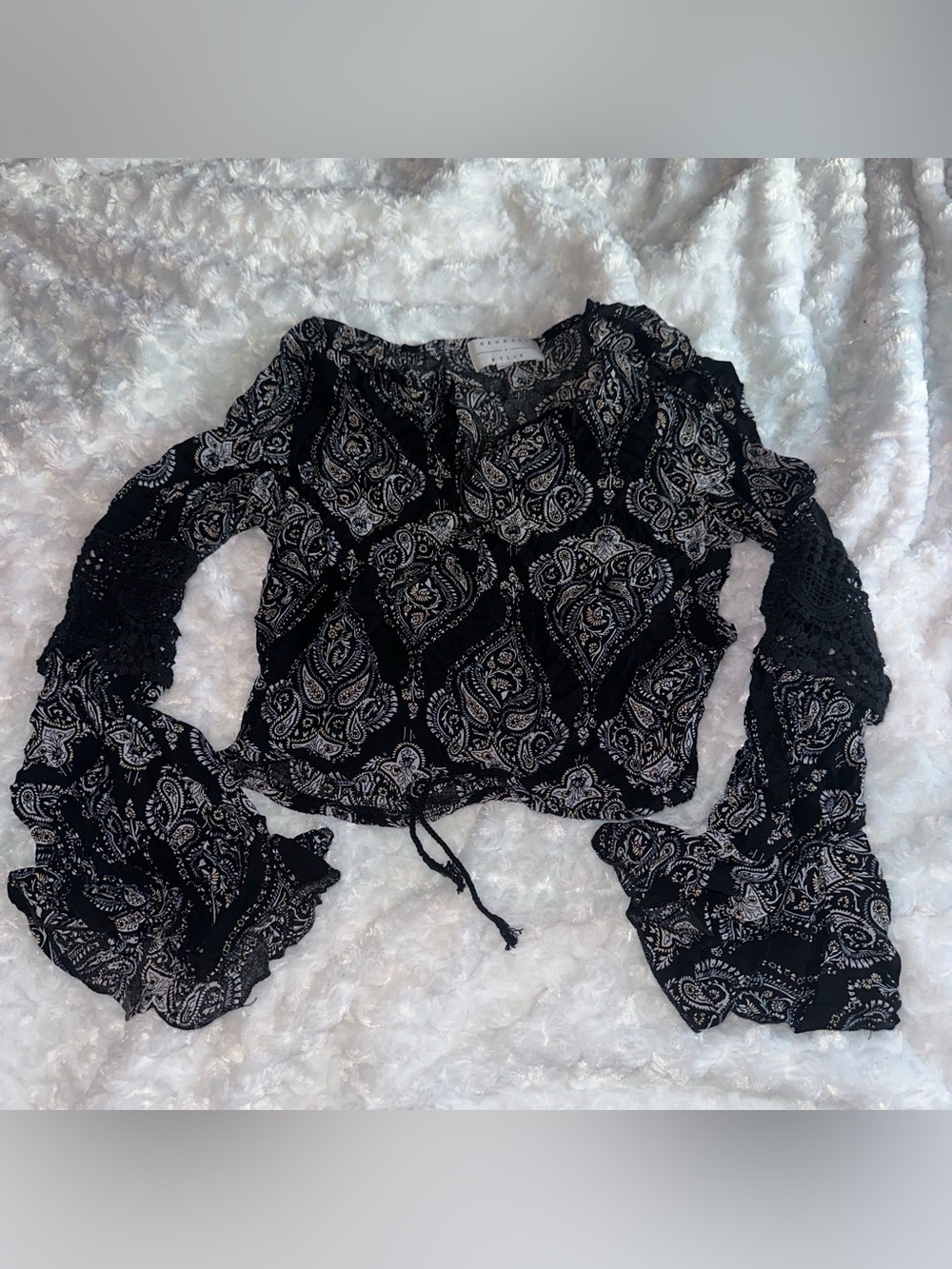 Kendall & Kylie Black Paisley Tie-Hem Peasant Blouse